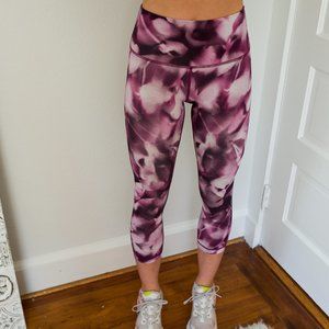 Cropped Pink Patterned Lululemon Leggings